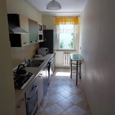 Mieszkanie Na Ogrodach 8c 코워브제크